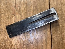VINTAGE WW2 LOG SPLITTING WEDGE BROAD ARROW STAMPED & DATED 1941 CHILLINGTON Co 