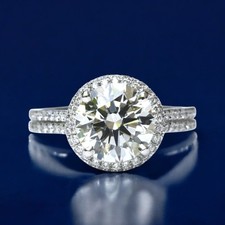 950 Platinum Ring Lab Grown