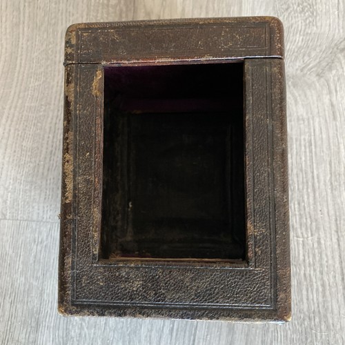 Antique french carriage - carriage, clock