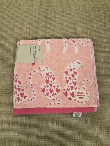 Cheetha hand towel - towel-next, pink
