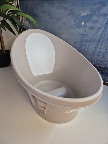 Shnuggle newborn baby bath - baby,