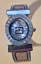 Beautiful Vintage Fashion Cuff
