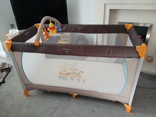 Hauck travel cot winnie - travel, the