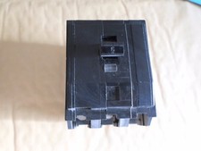 SQUARE D QO-X 6 AMP (QO 306 X) TYPE 4 M3 TRIPLE POLE MCB CIRCUIT BREAKER.QO306X