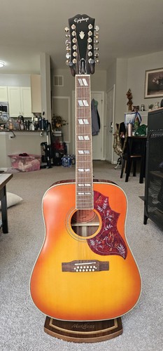 Epiphone inspired gibson - inspired,