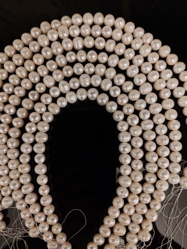 String fresh water pearls - string, of