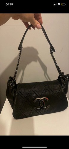 Chanel handbag - chanel,