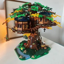Creative Four Seasons Tree