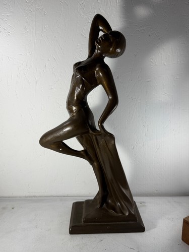 Art deco dancing lady figurine - deco,