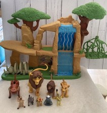 LIon king Defend The Pride Lands Play Set with Figures Disney Lion King