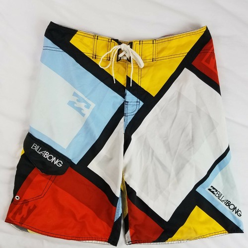 Billabong surf board - surf, shorts