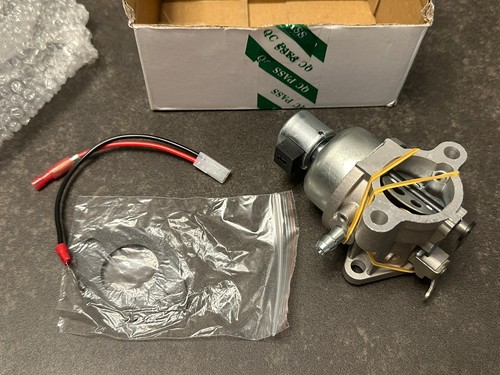 Carburetor assembly with - assembly,