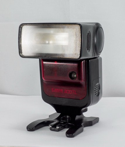 Canon speedlite 300tl flashgun - speedlite,
