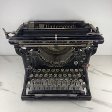 Vintage Black UNDERWOOD No. 5