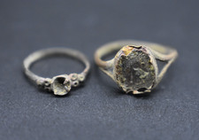 Group of 2 Post Medieval bronze rings