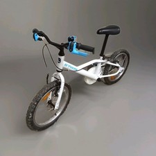 The B'TWIN INUIT 100 Aged 4 to 6 Years 105 to 120 Cm Kids Bike