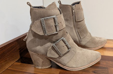 Fly London light brown suede