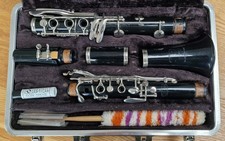 Bundy Selmer Resonite Clarinet 1173923 with Hard Case and Accessories Good Cond
