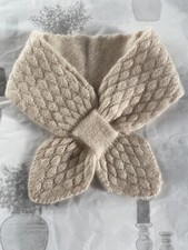 100% Cashmere Small Neck