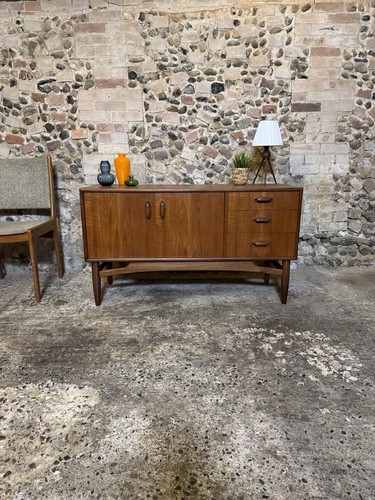 Vintage mid century - mid, g