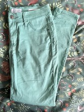 Curve Appeal Turquoise Jeggings Size 4/27