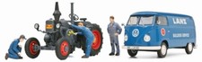 Volkswagen T1b Van Lanz Assistance With Bulldog Tractor 1956 1:32 Model SCHUCO