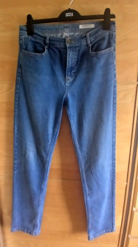 Womens straight cut jeans - m&s,
