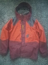 Volcom Snowboarding TDS Jacket Size M (But More Like A Large Medium) Used