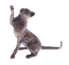 Butler & Peach Detailed Small