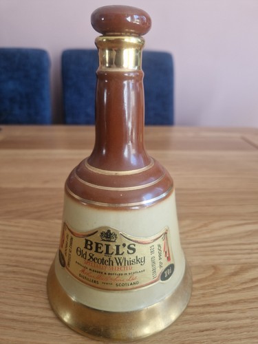 Vintage bells blended scotch - bells,