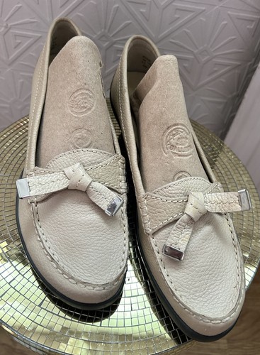 Hotter england comfort concept - hotter,