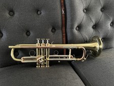 Trumpet makers name but - name,