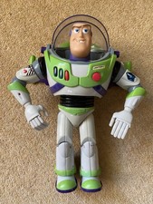 Disney Toy Story Buzz Lightyear Ultimate Talking Action Figure