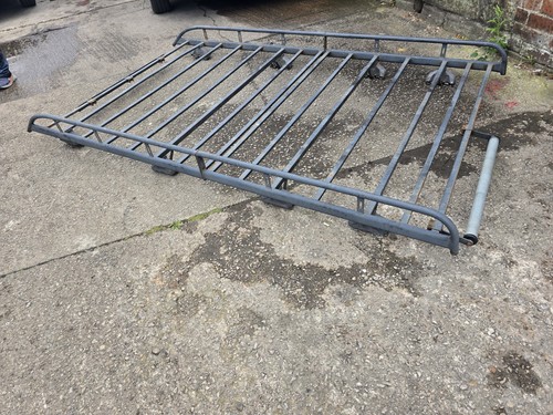 Vauxhall vivaro renault trafic - vauxhall,