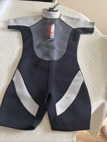 Wet suits chest - wet,