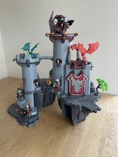2013 Playmobil Dragon Knights Castle.