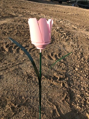 All recycled metal flower