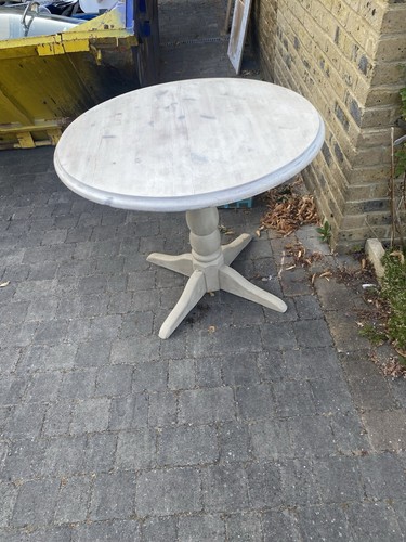 Attractive painted dining - painted,