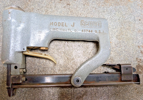 Classic senco model - senco, j