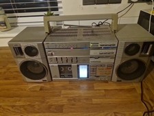 VINTAGE JVC PC-R55LB PORTABLE