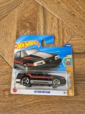 Hot Wheels 92 Ford Mustang