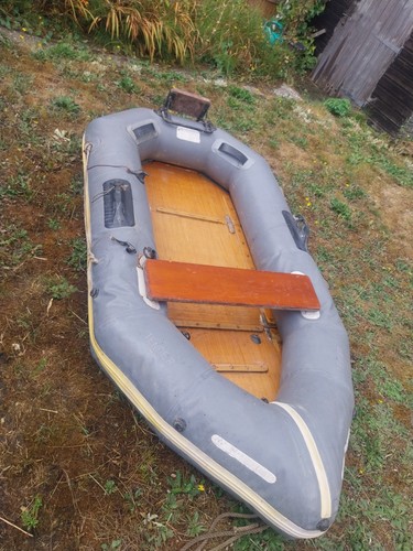 Avon red start dingy