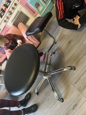 Pedicure Stool With Leg Rest