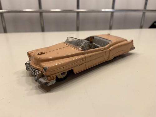 Dinky toys 131 - dinky, cadillac