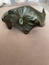 Vintage Lotus Pottery Bull  16