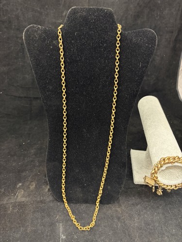 Vintage heavy gold tone - gold,