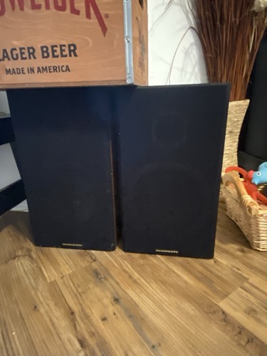 Pair vintage marantz - of,