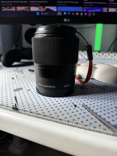 Sigma 30mm dc dn - 30mm,