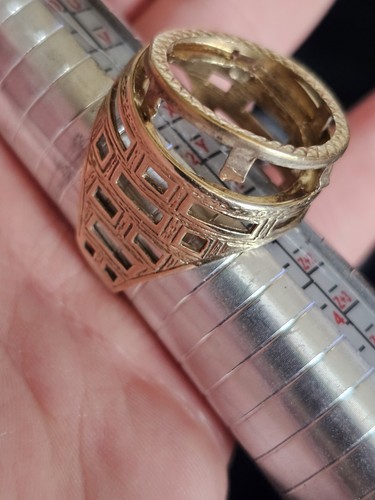 Size full sovereign - y, ring