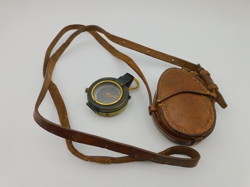 Vintage ww1 officers compass - vintage,